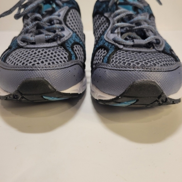 Fila Windshift Gray Scuba Blue Breathable Running Sneaker Women's Size 6 - Picture 8 of 8